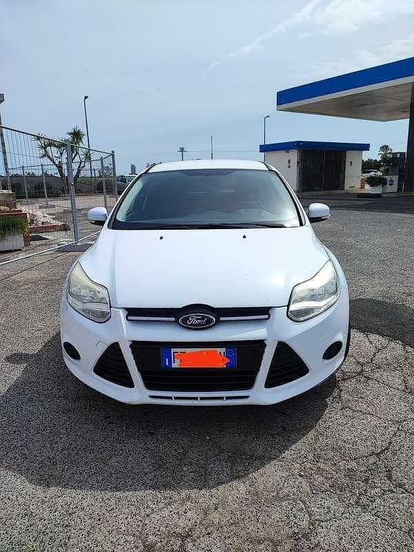 Usata Ford Focus Titanium 95 CV (69 kW) 2012 Station wagon