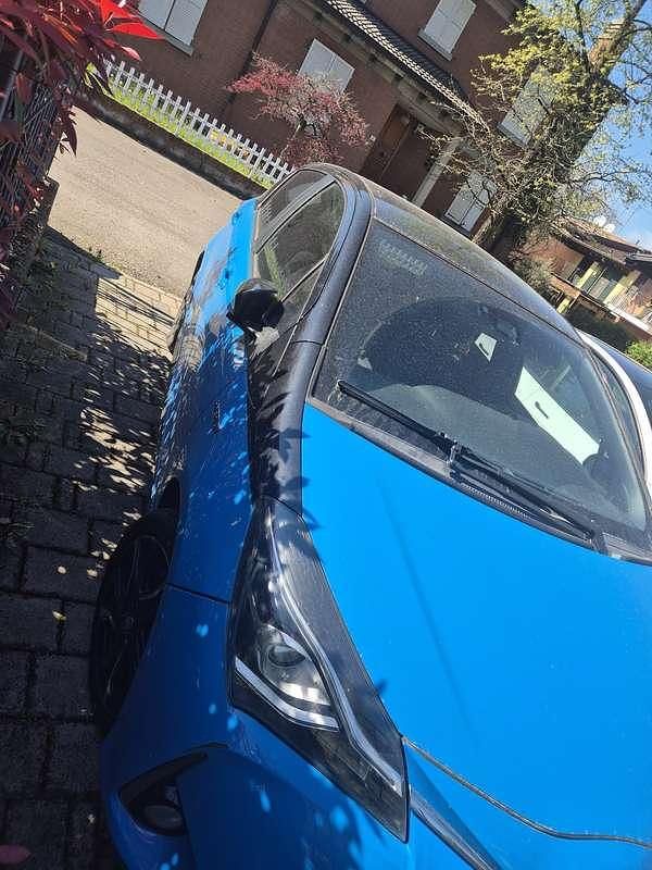 Usata Toyota Yaris Hybrid 75 CV (55 kW) 2018 Berlina