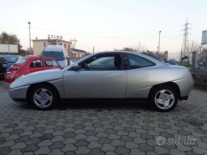 Usata Fiat Coupé 147 CV (108 kW) 1997 Grigio Coupé