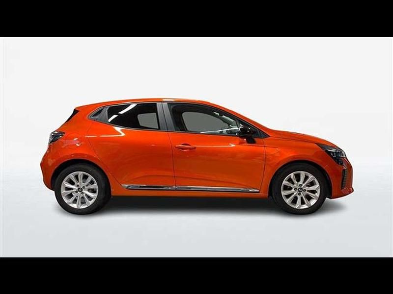 Usata Renault Clio V Evolution 101 CV (74 kW) 2025 Arancione Berlina