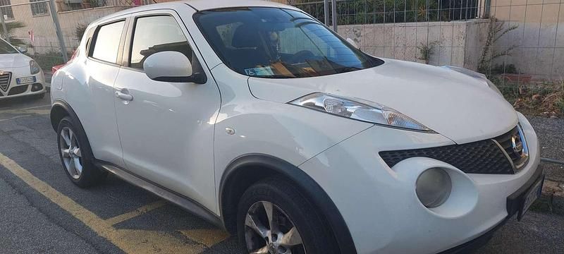 Usata Nissan Juke Acenta 110 CV (80 kW) 2012 Bianco SUV