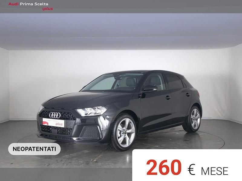 Nero mito metallizzato Usata 2024 Audi A1 Sportback Admired Utilitaria | 25.900 € (Buon prezzo) - Immagine 1/4
