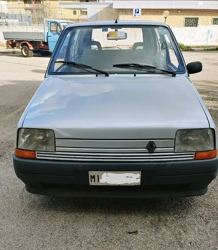 Usata Renault Super 5 46 CV (33 kW) 1988 Utilitaria