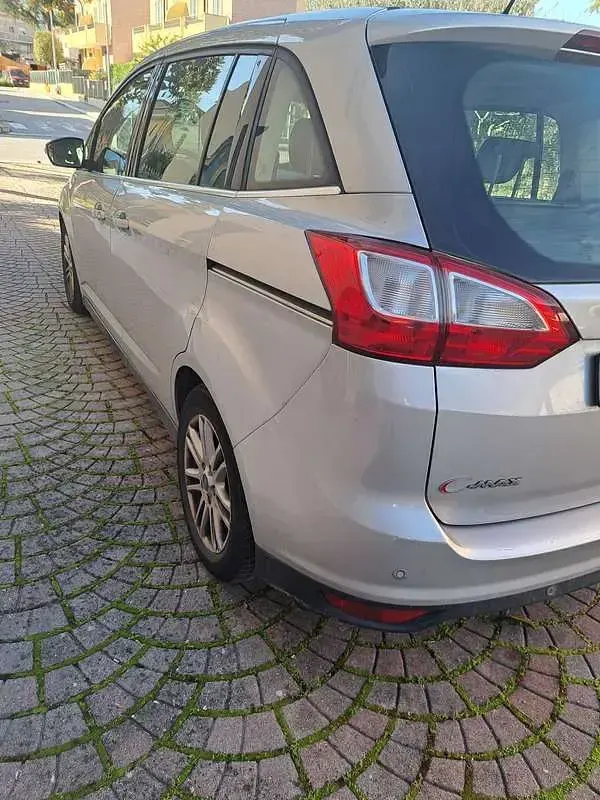Usata Ford Grand C-Max Titanium 116 CV (85 kW) 2012 Monovolume
