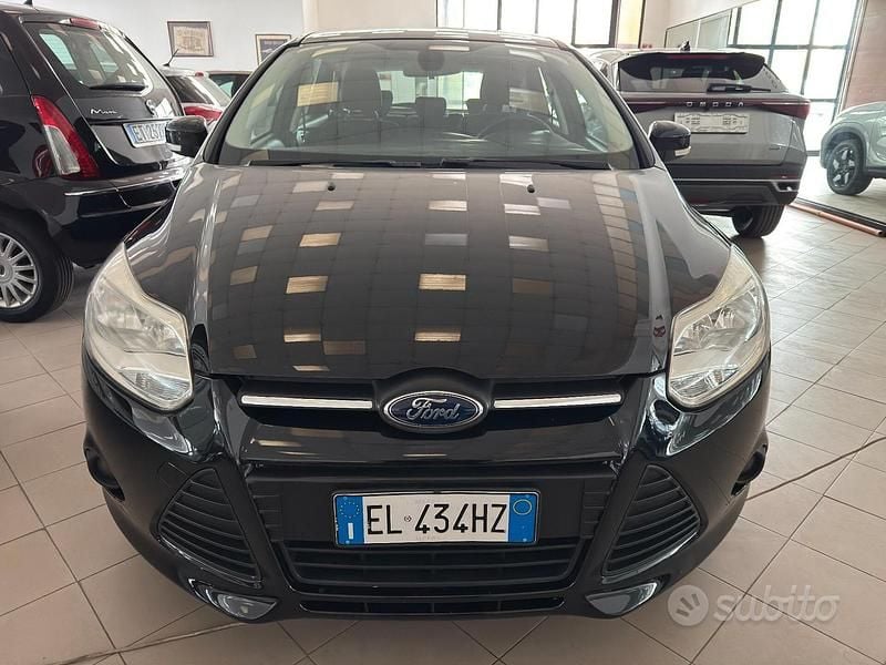 Usata Ford Focus Titanium 100 CV (73 kW) 2013 Nero Berlina