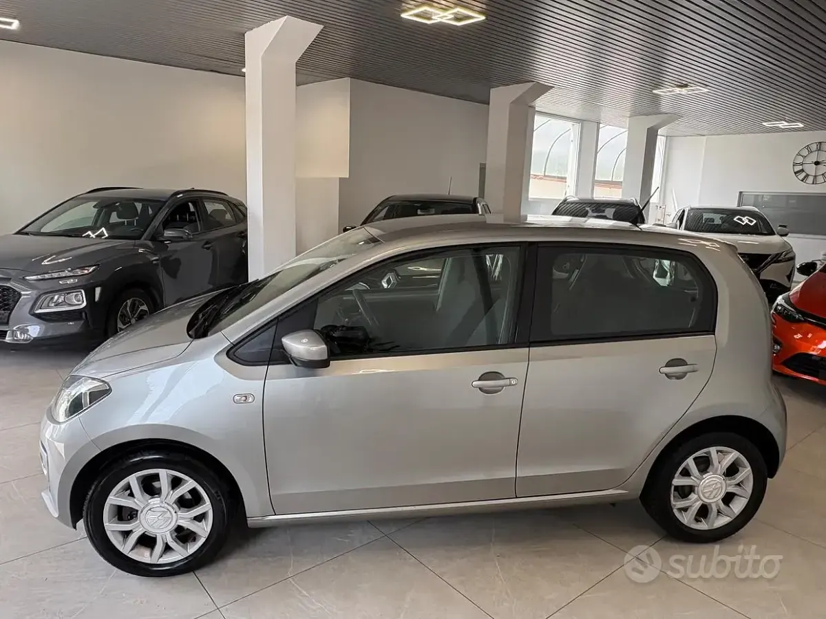 Usata VW up! Move 60 CV (44 kW) 2016 Grigio Utilitaria