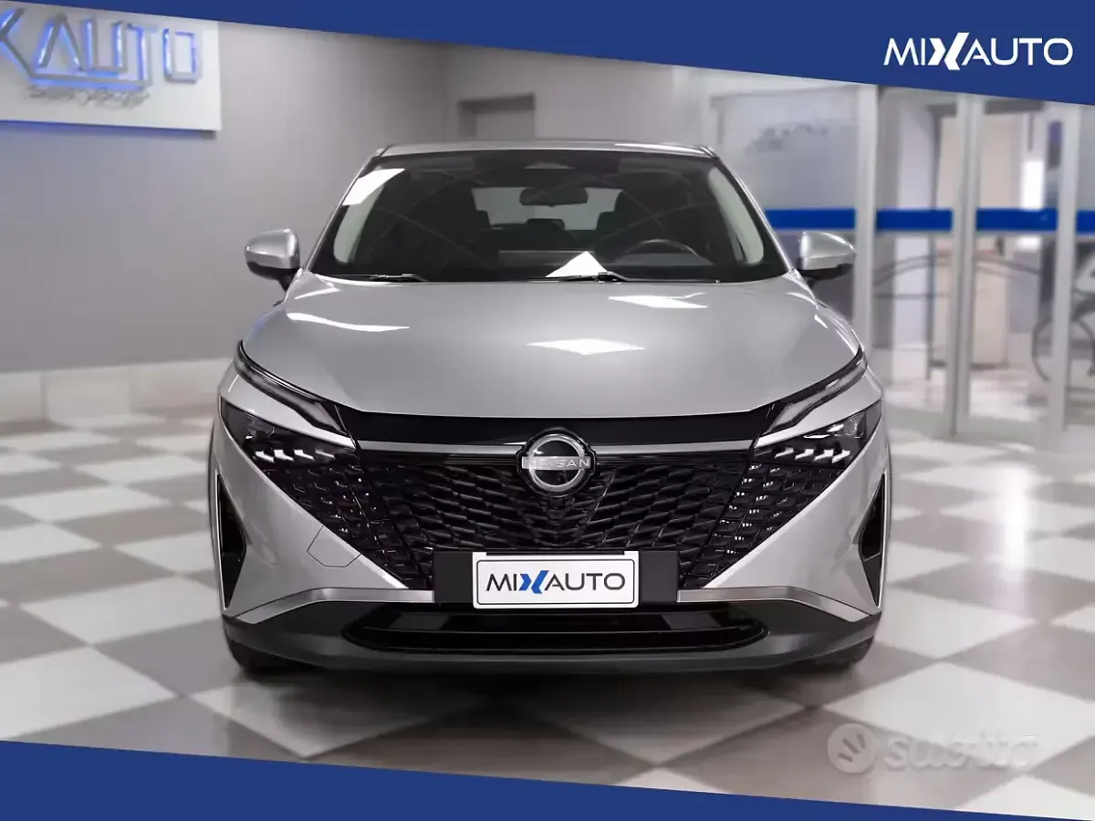 Usata Nissan Qashqai Acenta 140 CV (102 kW) 2025 Grigio SUV