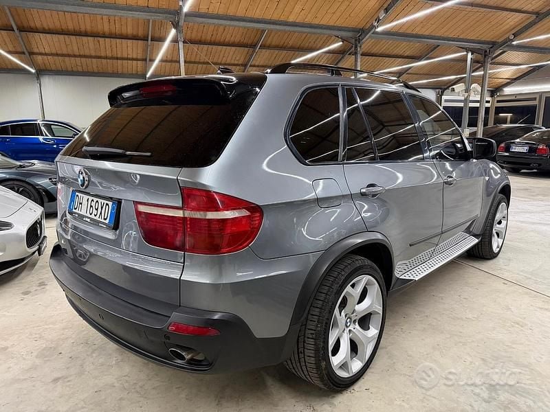Usata BMW X5 Sport Line 244 CV (179 kW) 2008 Grigio SUV