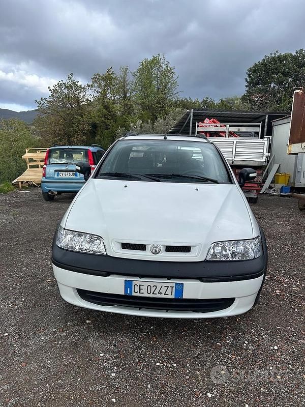 Usata Fiat Strada 80 CV (58 kW) 2003