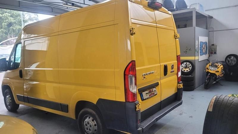 Begagnad Fiat Ducato 33 130 HK (95 kW) 2020 Gul Van