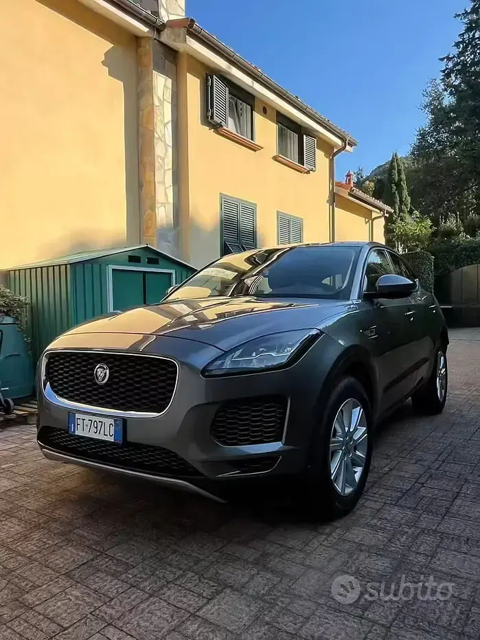 Usata Jaguar E-Pace 150 CV (110 kW) 2019 Grigio SUV