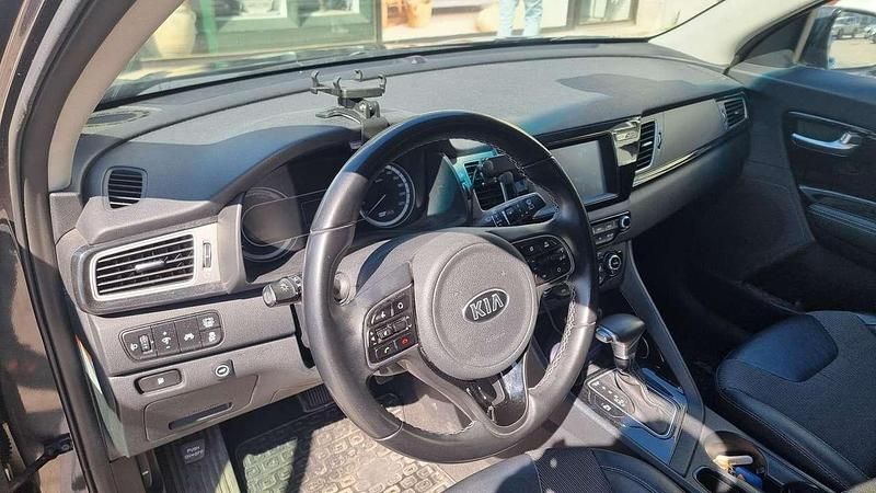 Usata Kia Niro Style 105 CV (77 kW) 2019 Nero SUV