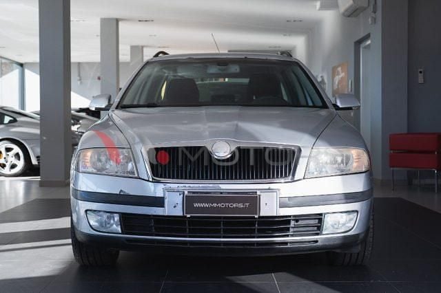 Usata Skoda Octavia Elegance 140 CV (102 kW) 2008 Argento Station wagon