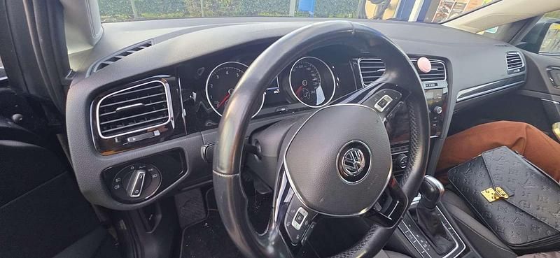 Usata VW Golf VII Business 131 CV (96 kW) 2019 Berlina