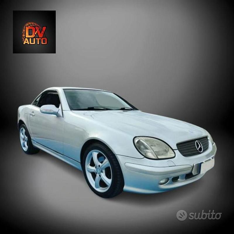 Grigio Usata 2003 Mercedes SLK320 Cabrio | 14.000 € (Cara) - Immagine 1/4