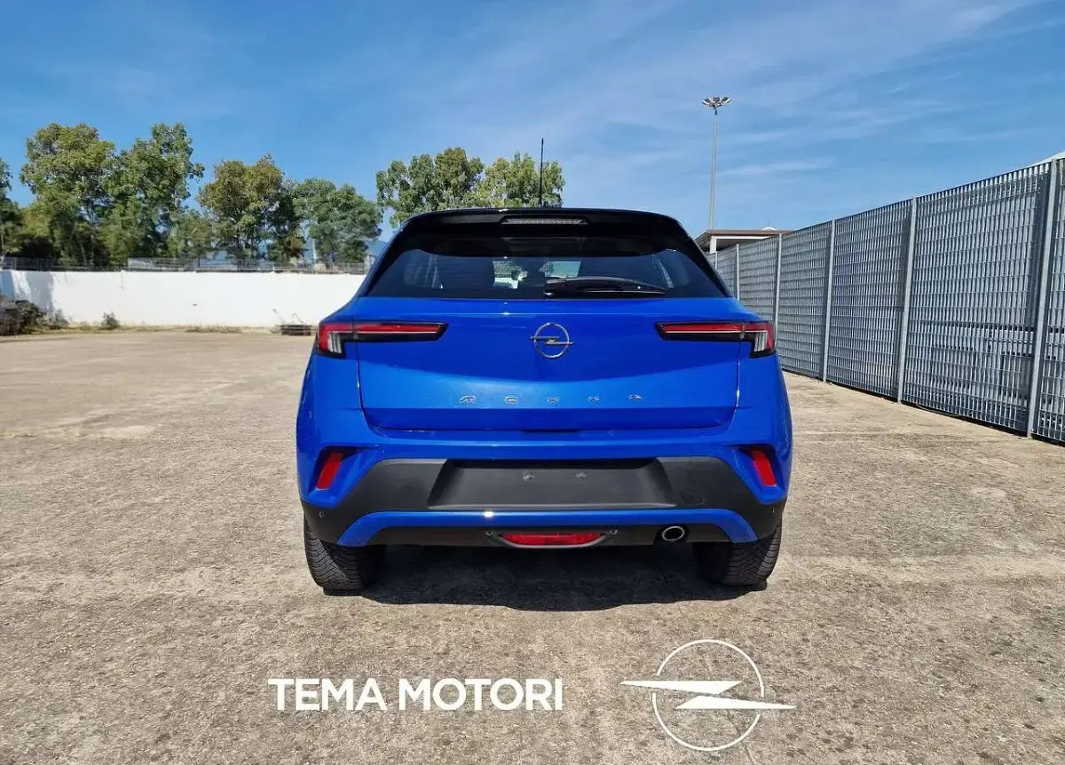 Usata Opel Mokka Edition 110 CV (80 kW) 2022 Blu SUV