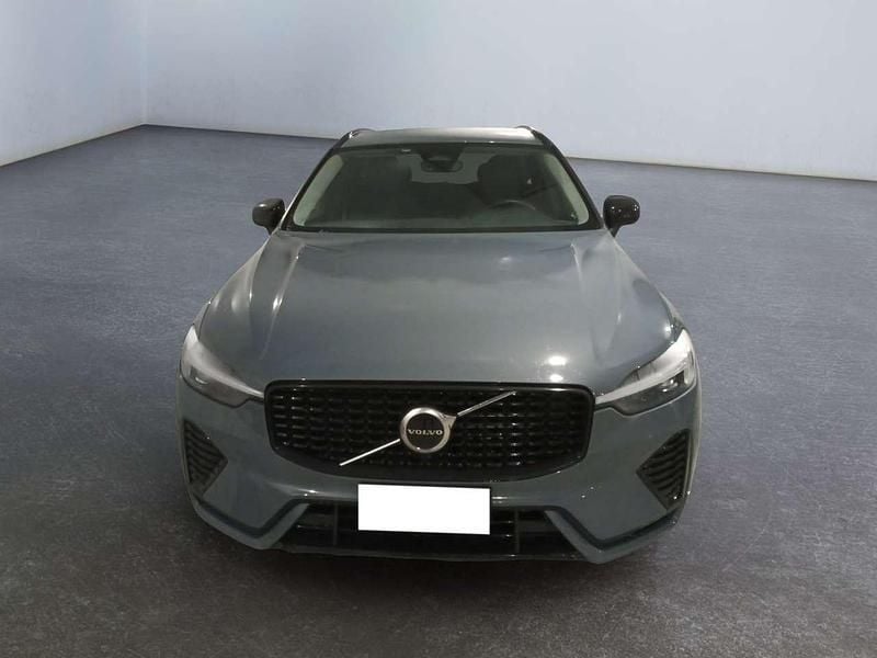 Grigio Usata 2023 Volvo XC60 Plus SUV | 39.000 € (Buon prezzo) - Immagine 1/4