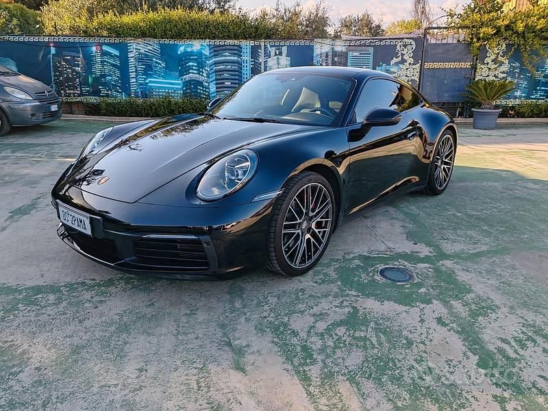 Nero Usata 2021 Porsche 911 Carrera Coupé | 119.900 € (Cara) - Immagine 1/4