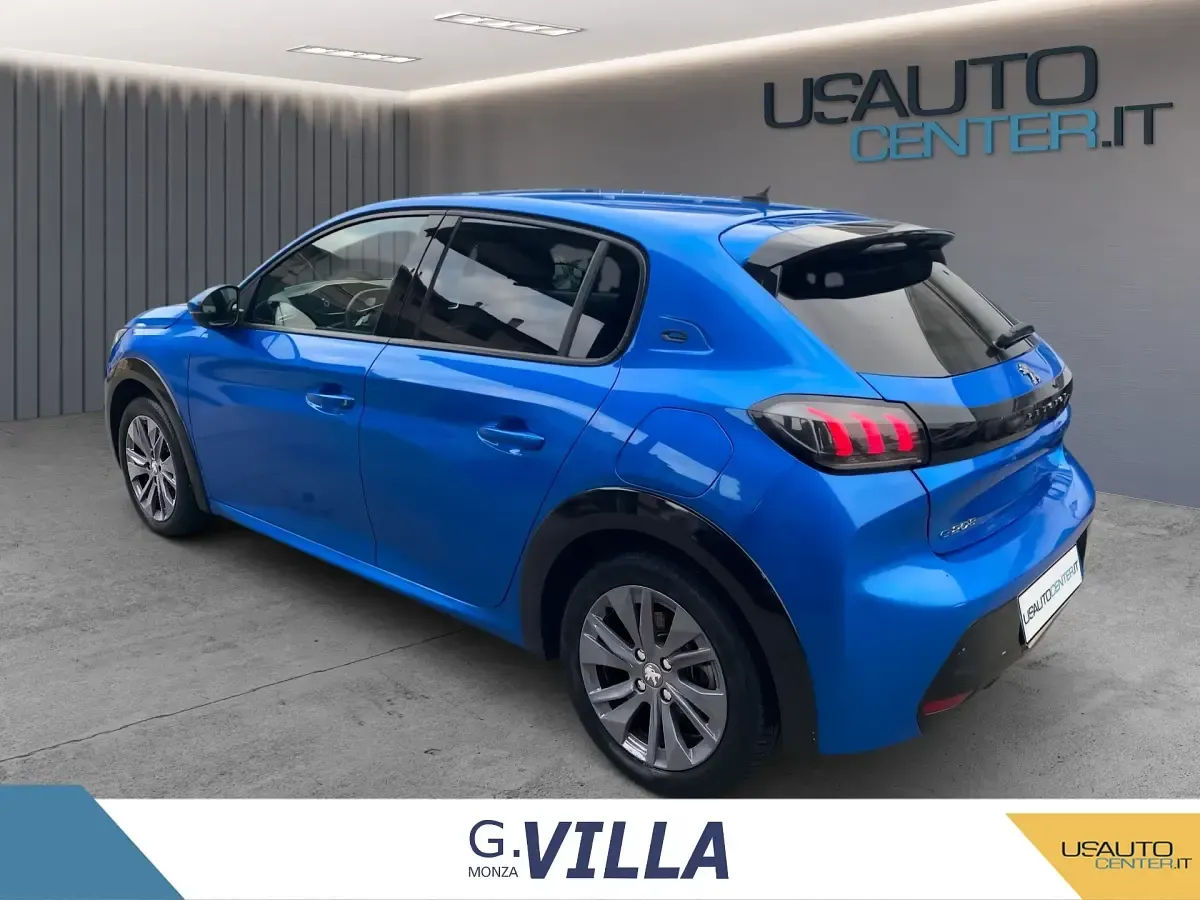 Second-hand Peugeot e-208 Allure 2020 Hatchback