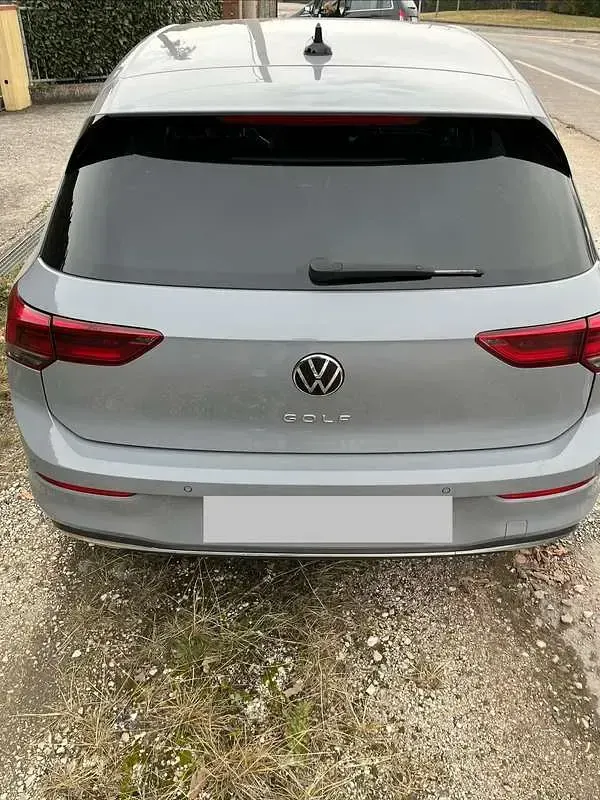 Usata VW Golf VIII Style 150 CV (110 kW) 2020 Grigio Berlina