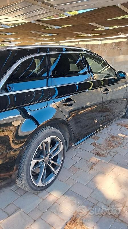 Usata Audi A4 S-Line 122 CV (89 kW) 2017 Nero Station wagon