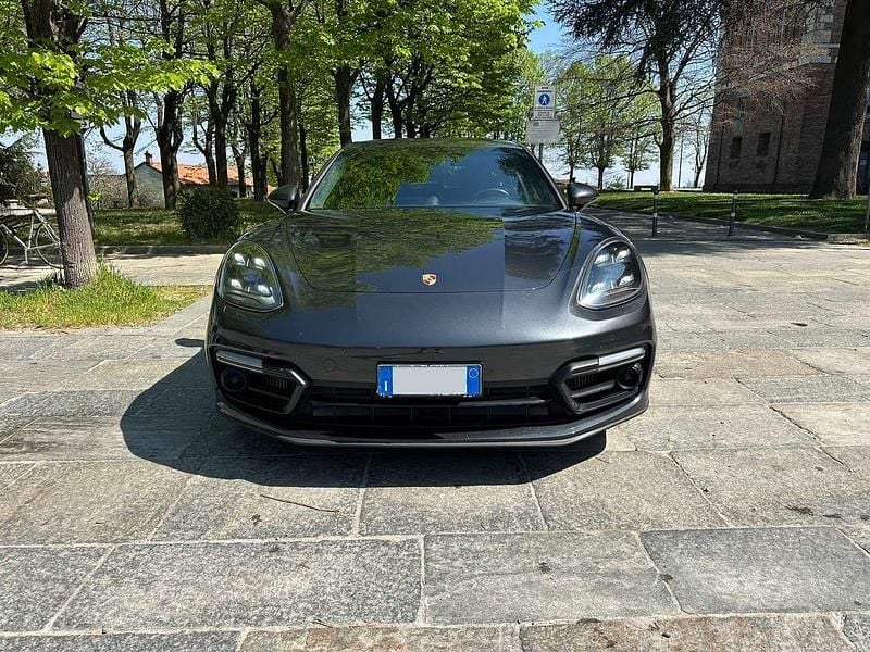 Usata Porsche Panamera Sport Turismo 460 CV (338 kW) 2020 Grigio Berlina