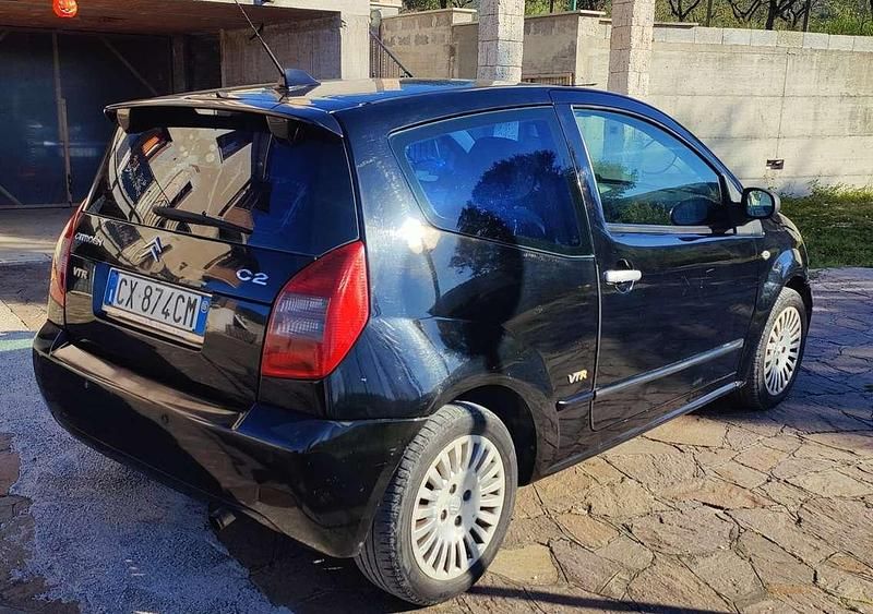 Usata Citroën C2 VTR Sport 68 CV (50 kW) 2005 Nero Utilitaria