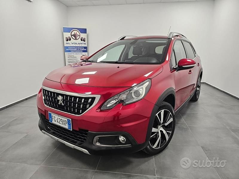 Usata Peugeot 2008 GT-line 110 CV (80 kW) 2017 Rosso SUV