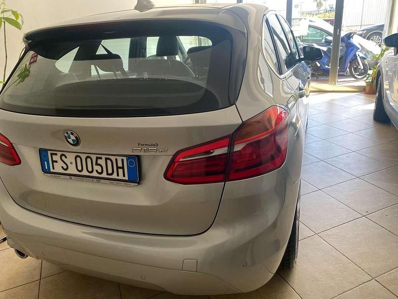 Usata BMW 216 116 CV (85 kW) 2018 Argento Monovolume