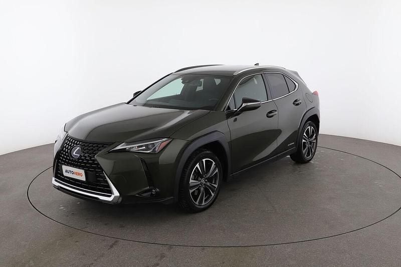 Verde Usata 2019 Lexus UX 250h Executive Line SUV | 21.099 € (Buon prezzo) - Immagine 1/4