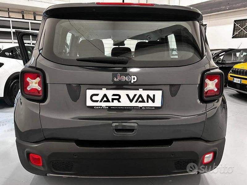 Usata Jeep Renegade Limited 130 CV (95 kW) 2024 Grigio SUV