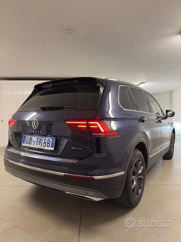 Usata VW Tiguan Executive 239 CV (175 kW) 2016 Blu SUV