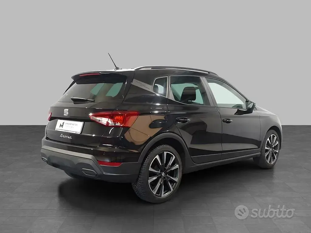 Usata Seat Arona Style 95 CV (69 kW) 2025 Nero midnight SUV