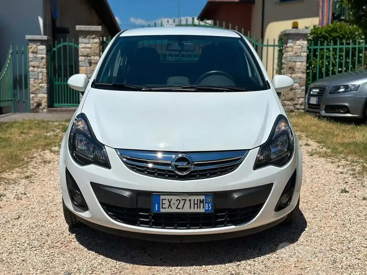 Usata Opel Corsa Sport 95 CV (69 kW) 2014 Bianco Utilitaria