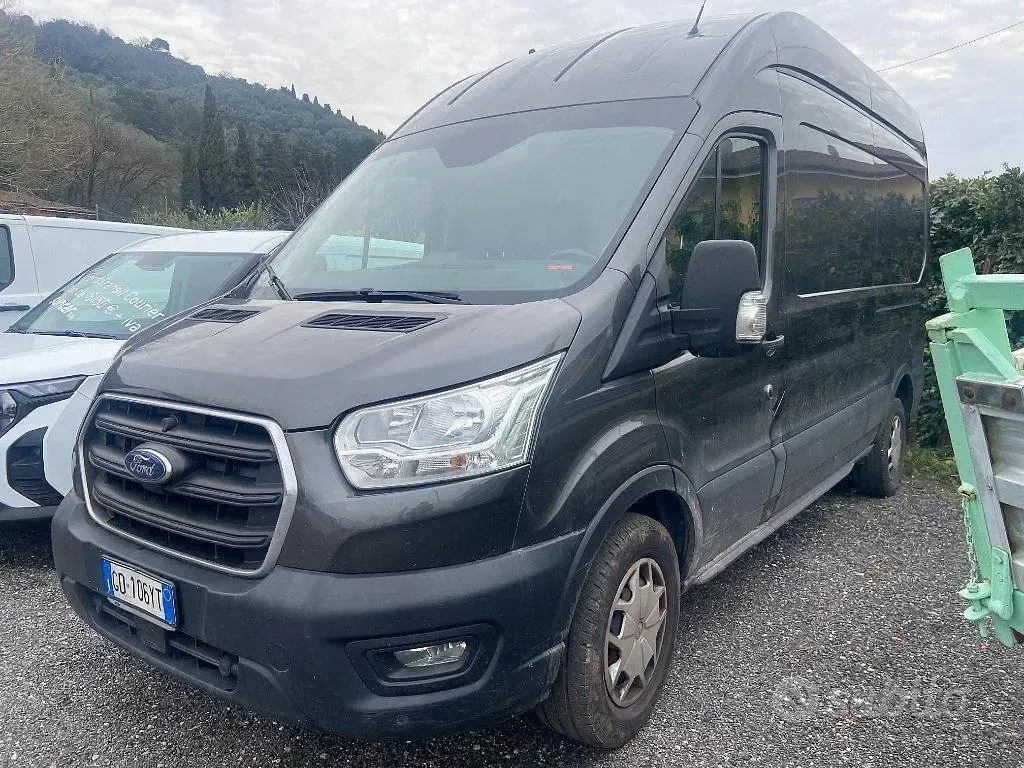 Usata Ford Transit 131 CV (96 kW) 2021 Grigio Furgone