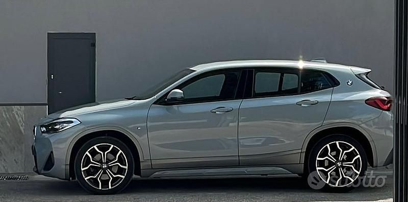 Grigio Usata 2023 BMW X2 SUV | 33.000 € - Immagine 1/4