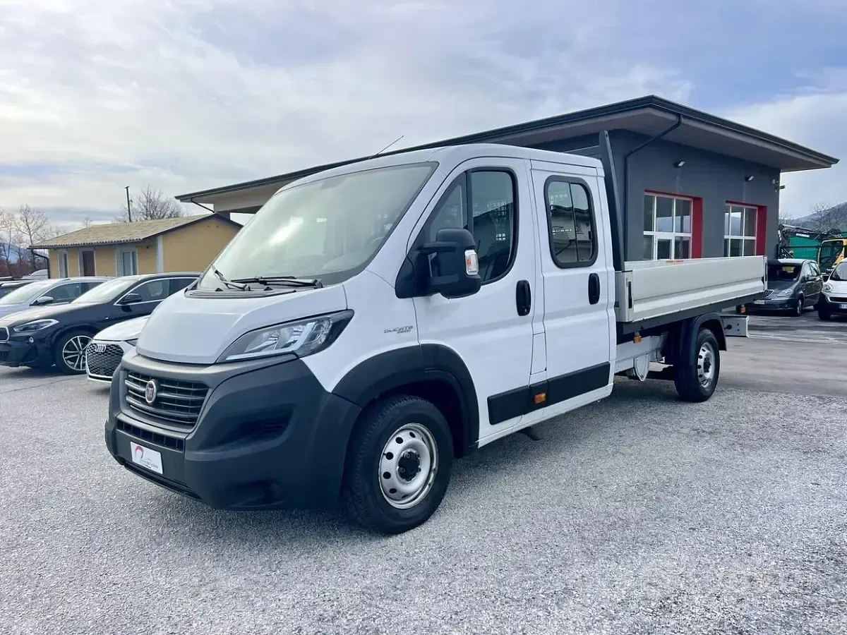 Usata Fiat Ducato 140 CV (102 kW) 2021 Bianco Furgone