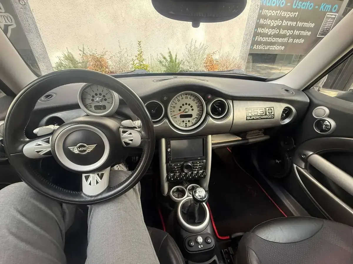 Usata Mini Cooper S 163 CV (119 kW) 2004 Nero Utilitaria