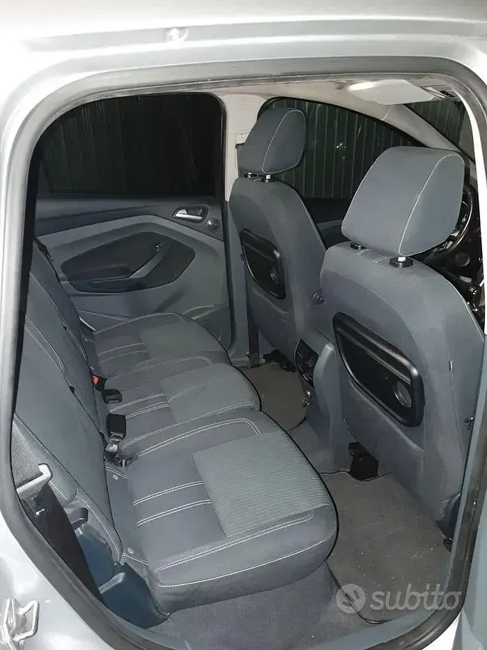 Usata Ford C-MAX Titanium 115 CV (84 kW) 2011 Monovolume