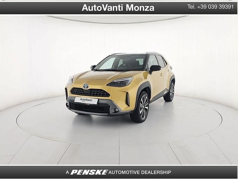 Usata Toyota Yaris Cross 116 CV (85 kW) 2022 Giallo SUV