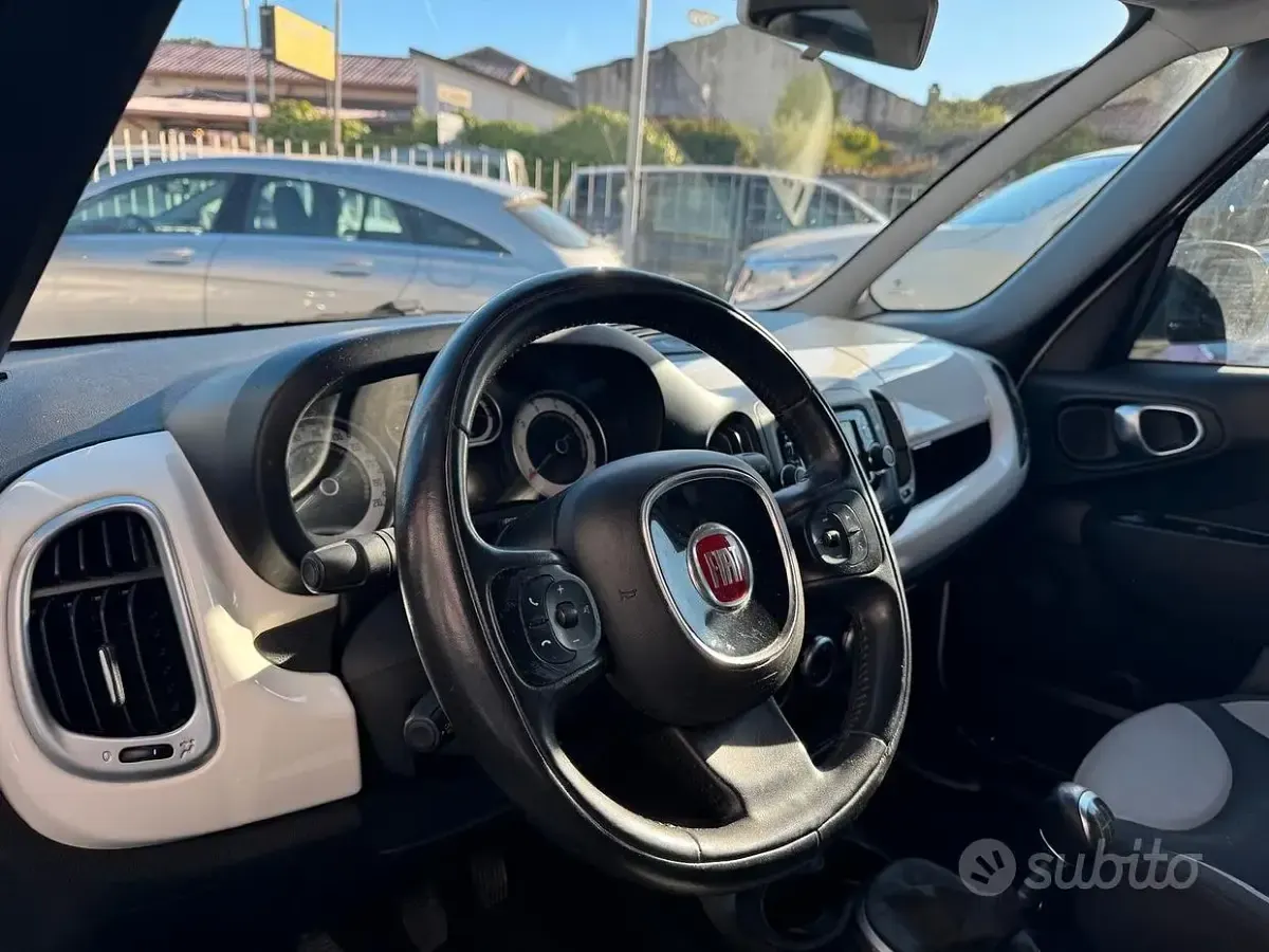 Usata Fiat 500L Pop Star 85 CV (62 kW) 2013 Bianco Monovolume