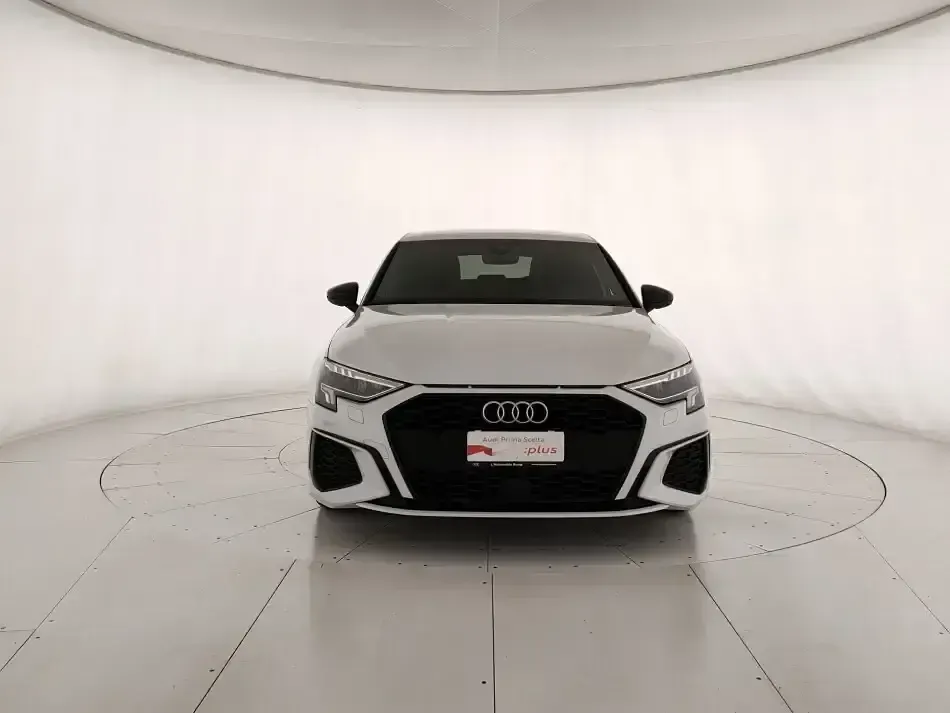 Usata Audi A3 S-Line 150 CV (110 kW) 2023 Bianco Berlina