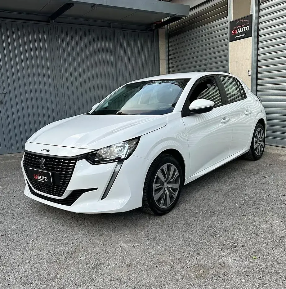 Usata Peugeot 208 Active 102 CV (75 kW) 2019 Bianco Utilitaria