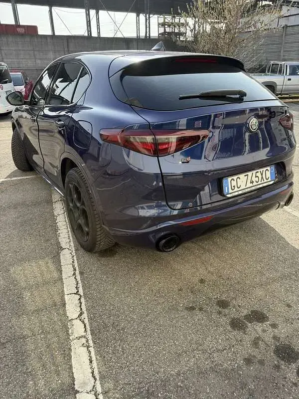 Usata Alfa Romeo Stelvio Business 209 CV (153 kW) 2017 SUV