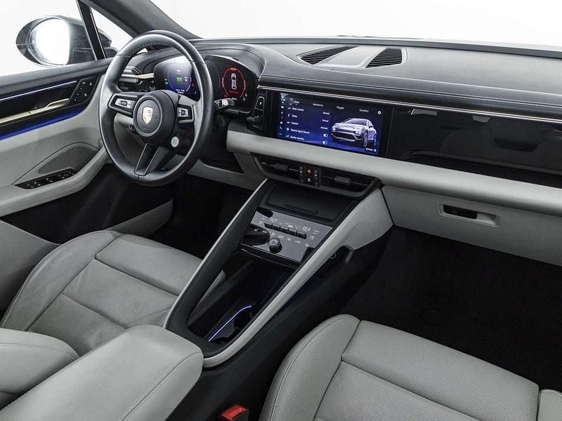 Usata Porsche Macan 330 kW (449 CV) 2024 Grigio ardesia neo SUV