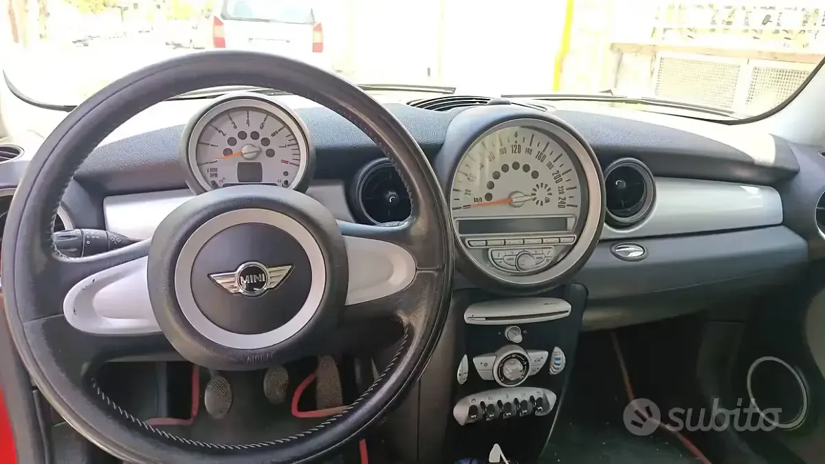 Usata Mini Cooper 95 CV (69 kW) 2008 Utilitaria