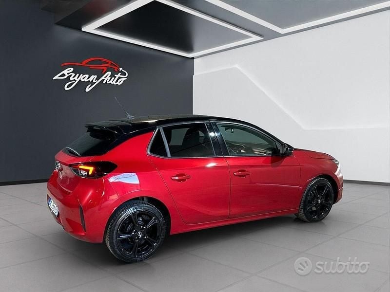 Usata Opel Corsa GS Line 101 CV (74 kW) 2023 Rosso Utilitaria