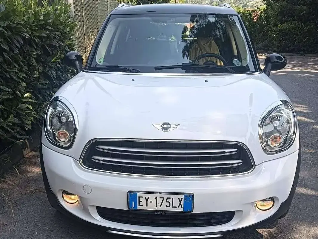 Usata Mini Cooper D Countryman 111 CV (81 kW) 2015 Bianco SUV