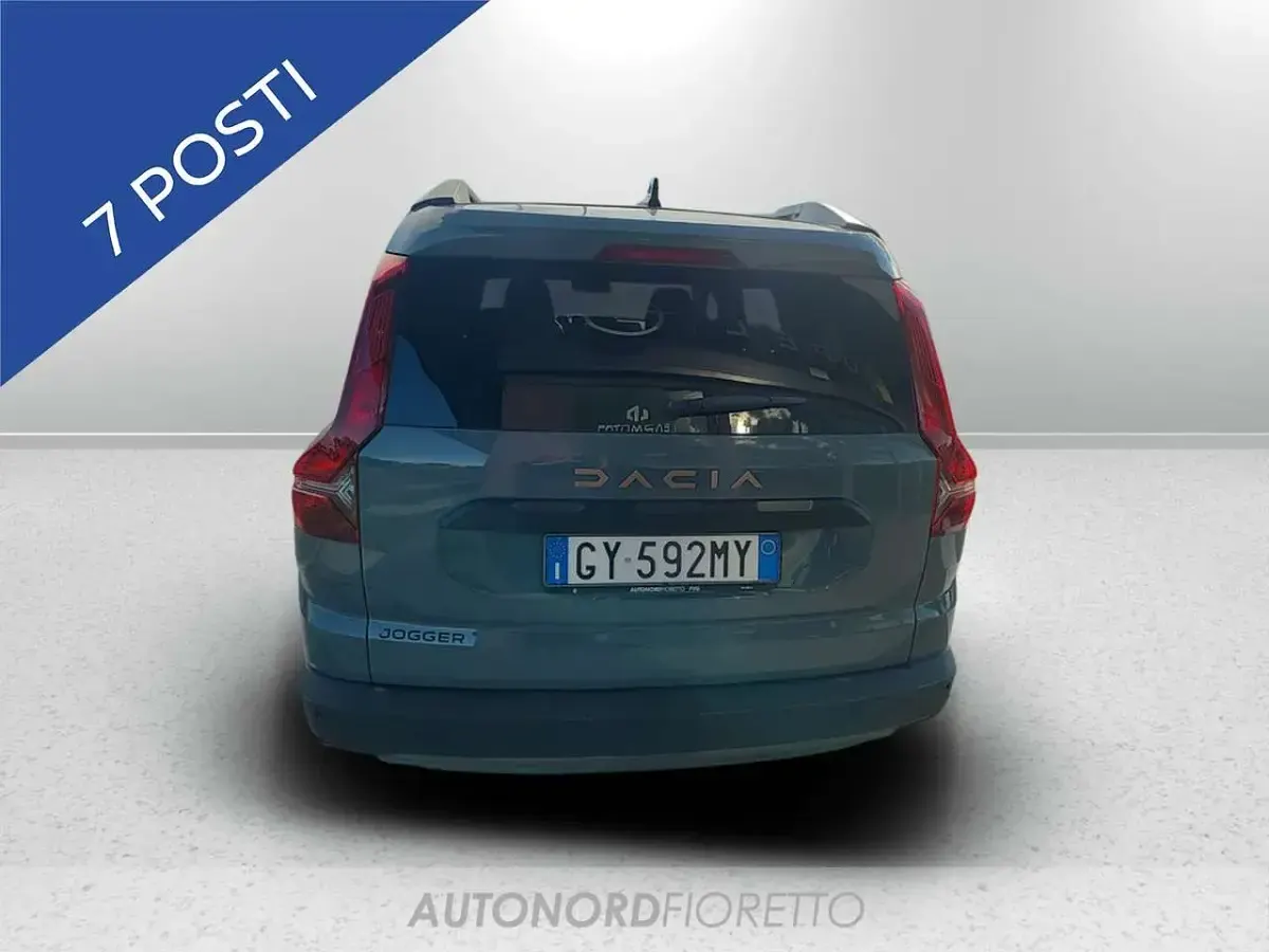 Usata Dacia Jogger Extreme 101 CV (74 kW) 2025 Grigioharm11 Monovolume