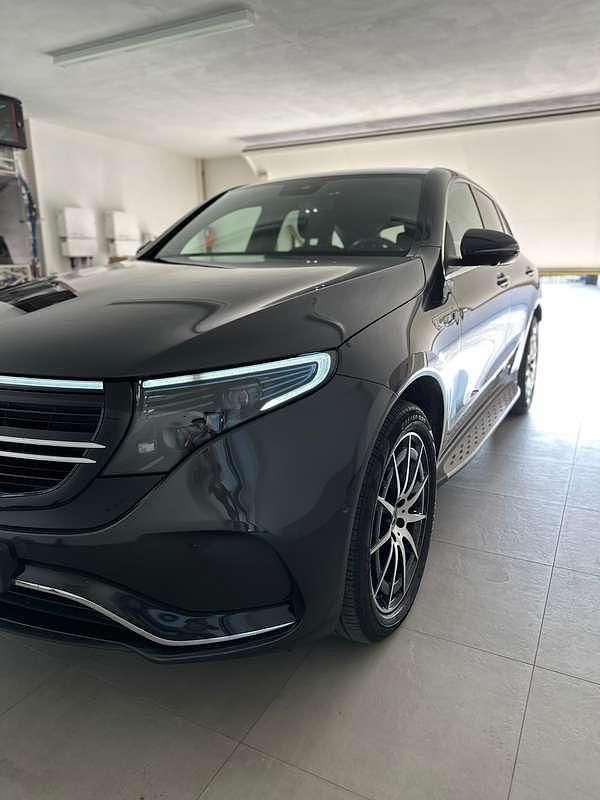 Usata Mercedes EQC400 144 kW (197 CV) 2021 Nero SUV